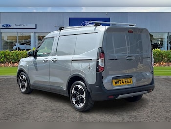 Used Ford Transit Courier 2024 for sale - 78984652: Photo