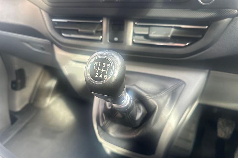 Used Ford Transit Custom 2024 for sale - 77935014: Photo 17