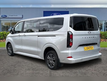 Used Ford Tourneo Custom 2024 for sale - 78513403: Photo