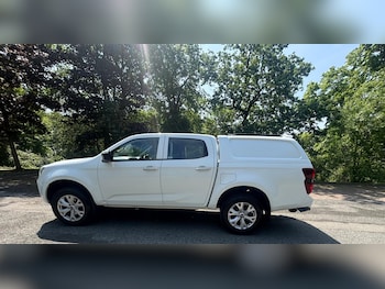 Used Isuzu D-Max 2023 for sale - 78741342: Photo