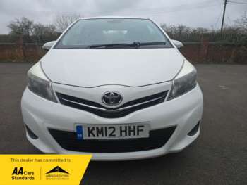 Used Toyota Yaris 2012 for sale - 74607052: Photo