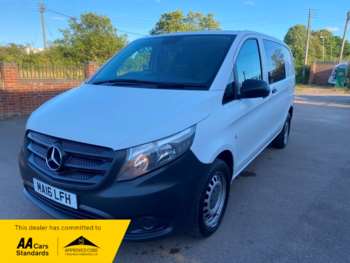 Used Mercedes-Benz V-Class 2016 for sale - 75010107: Photo