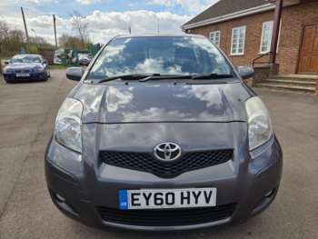 Used Toyota Yaris 2010 for sale - 74607280: Photo
