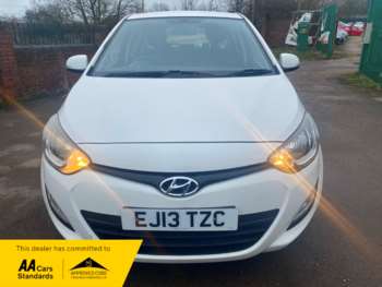 Used Hyundai i20 2013 for sale - 74606894: Photo