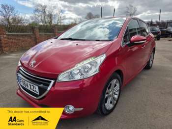Used Peugeot 208 2015 for sale - 74607301: Photo
