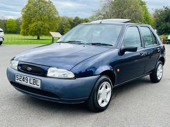Used Ford Fiesta 1998 for sale - 79664920: Photo