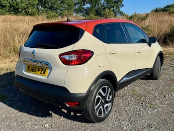 Used Renault Captur 2016 for sale - 79679737: Photo