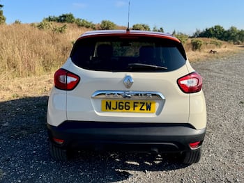 Used Renault Captur 2016 for sale - 79679737: Photo