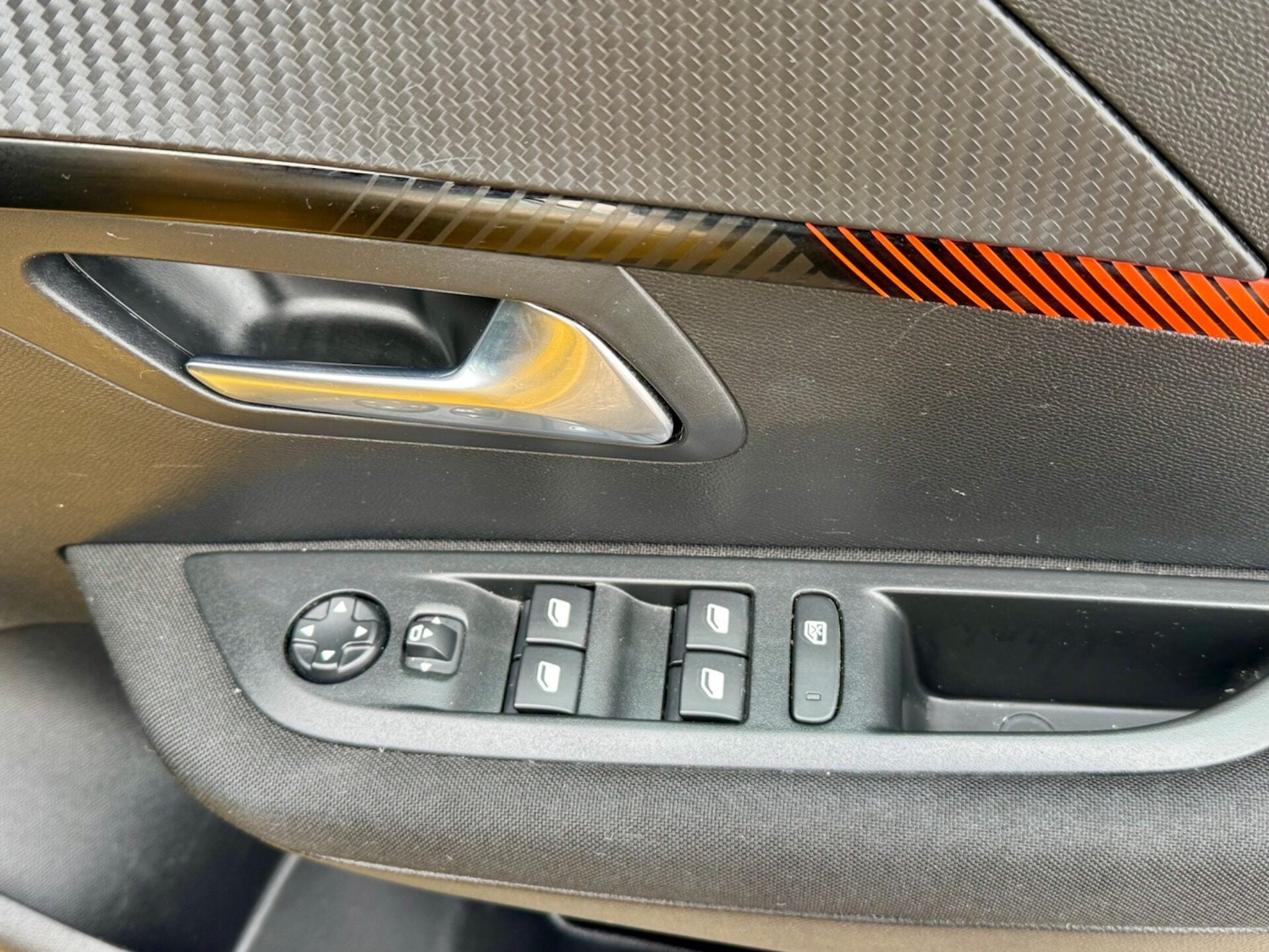 Used Peugeot 208 2022 for sale - 77820353: Photo 17