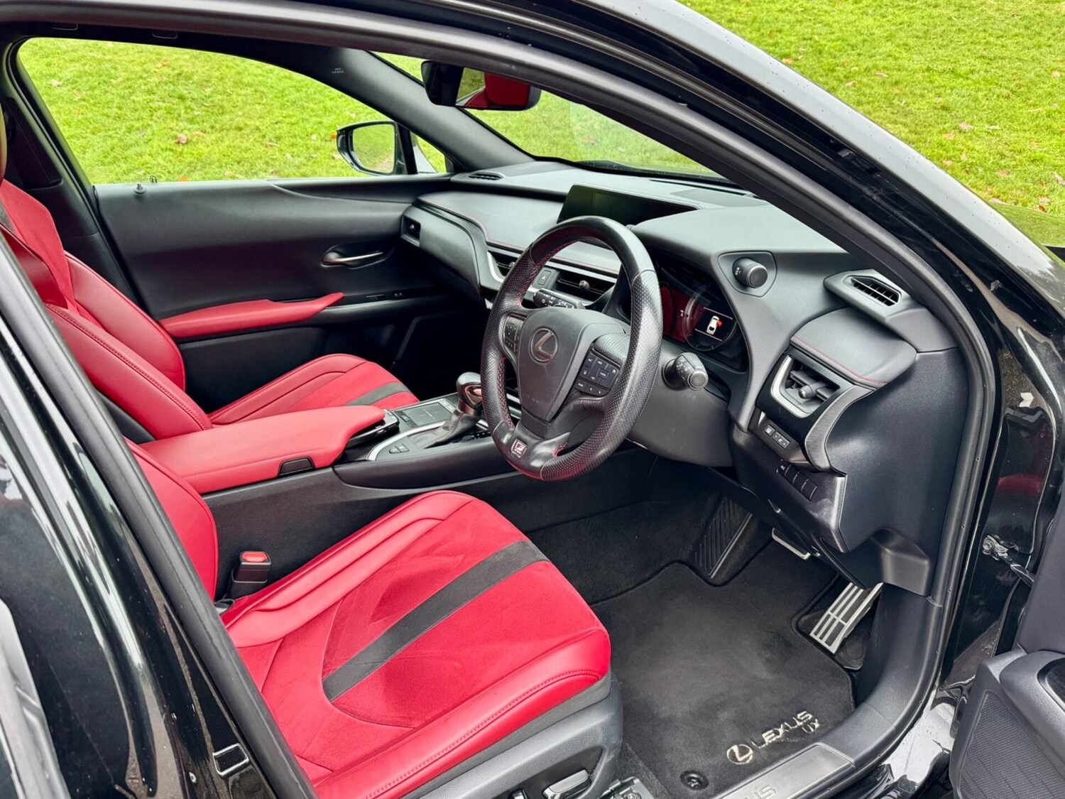 Used Lexus UX 2020 for sale - 76982642: Photo 16