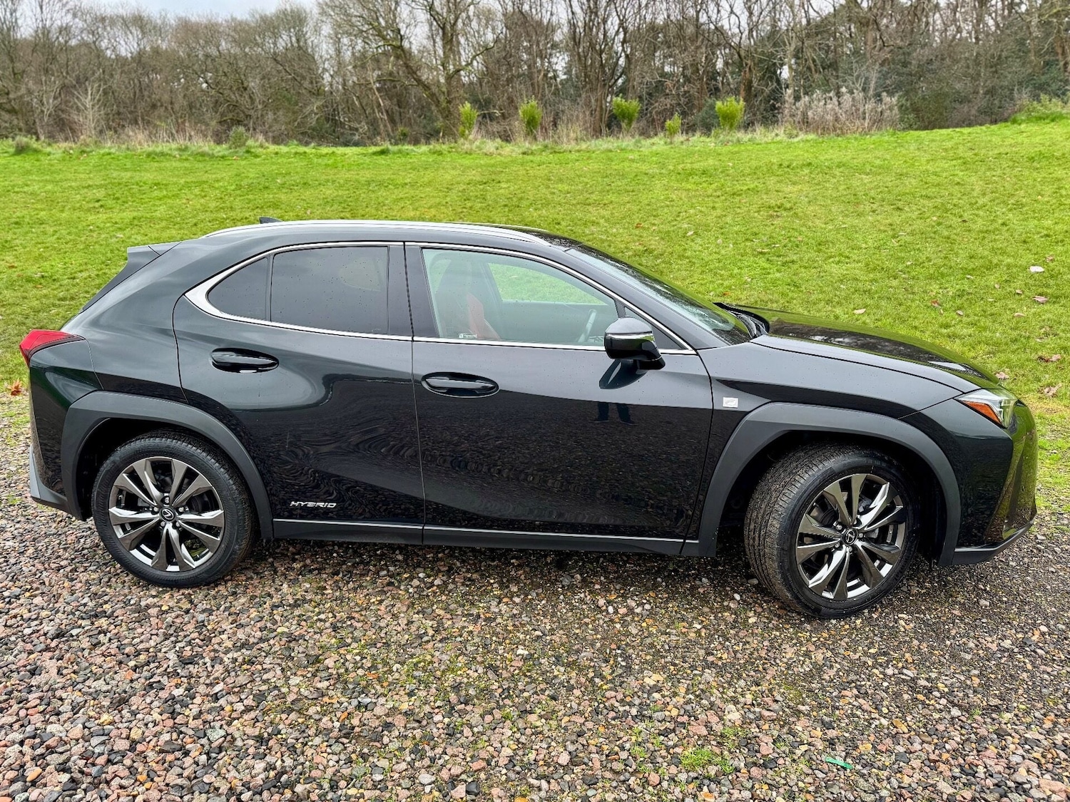 Used Lexus UX 2020 for sale - 76982642: Photo 2