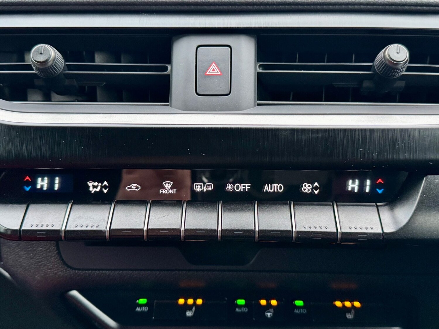 Used Lexus UX 2020 for sale - 76982642: Photo 38