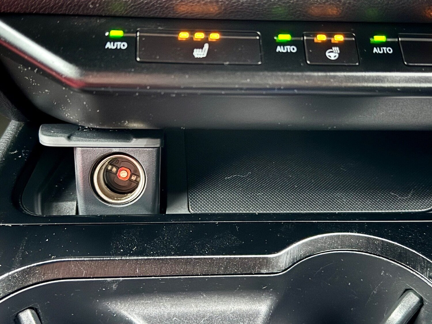 Used Lexus UX 2020 for sale - 76982642: Photo 40