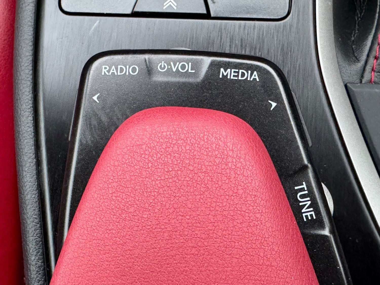 Used Lexus UX 2020 for sale - 76982642: Photo 42