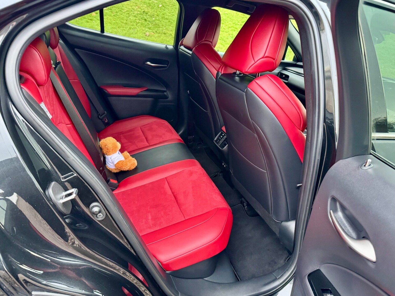 Used Lexus UX 2020 for sale - 76982642: Photo 63