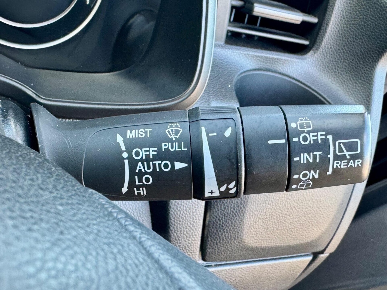 Used Honda Jazz 2015 for sale - 76710629: Photo 37