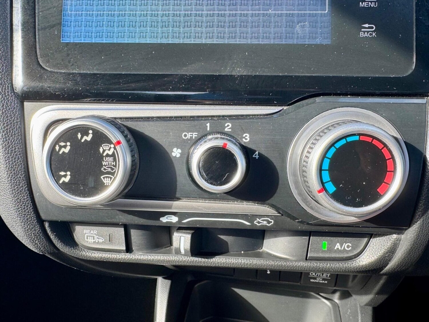 Used Honda Jazz 2015 for sale - 76710629: Photo 42