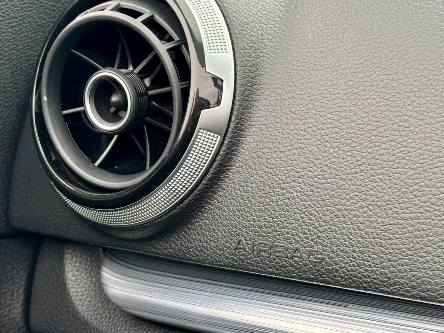 Used Audi A3 2015 for sale - 76776524: Photo 43