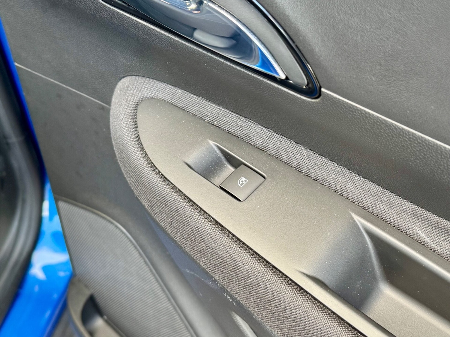 Used Vauxhall Mokka X 2018 for sale - 77022975: Photo 46