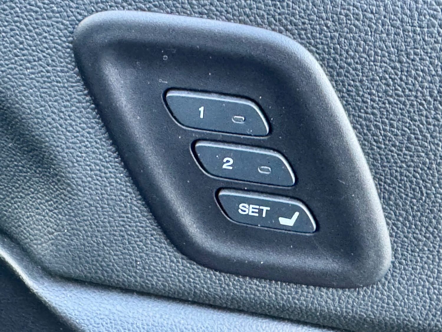 Used Honda CR-V 2017 for sale - 76906183: Photo 19