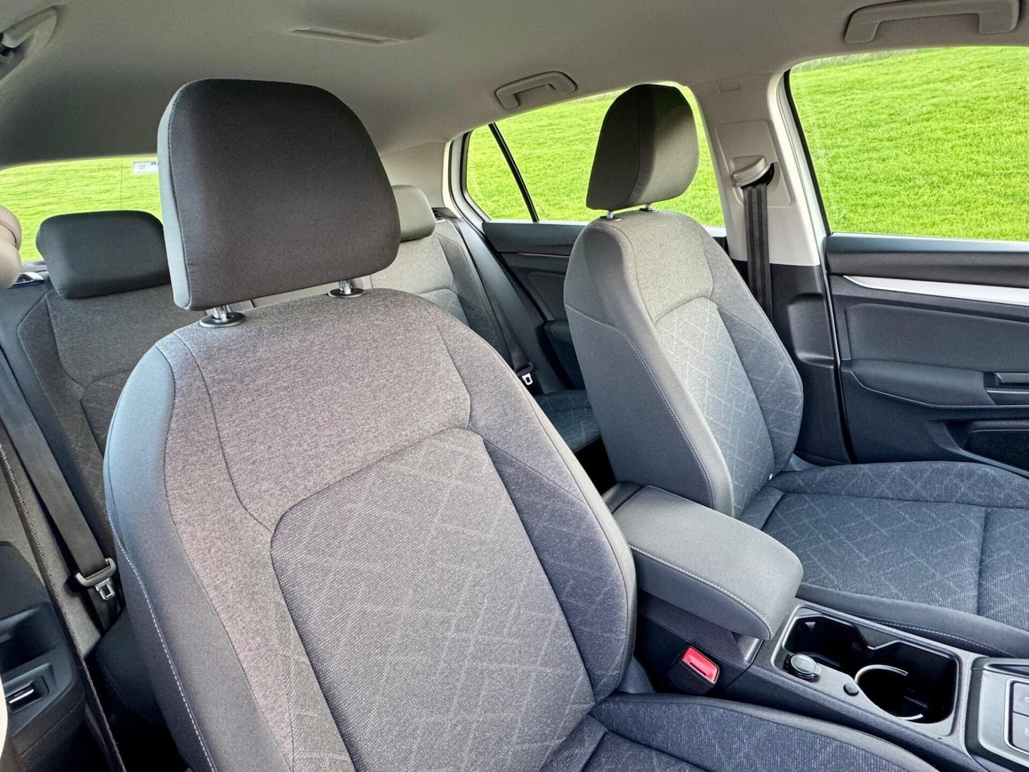 Used Volkswagen Golf 2021 for sale - 76716037: Photo 26