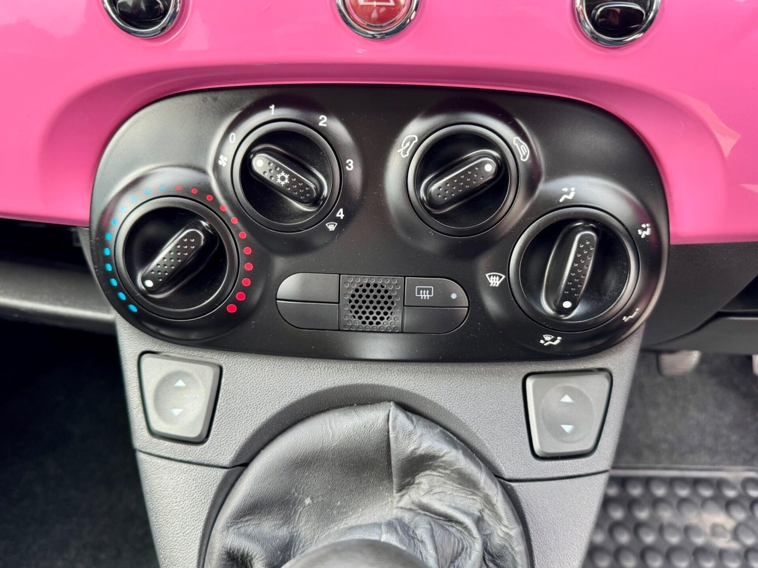 Used Fiat 500 2010 for sale - 76716033: Photo 26