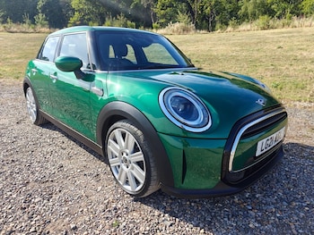 Used MINI Hatch 2021 for sale - 76716022: Photo