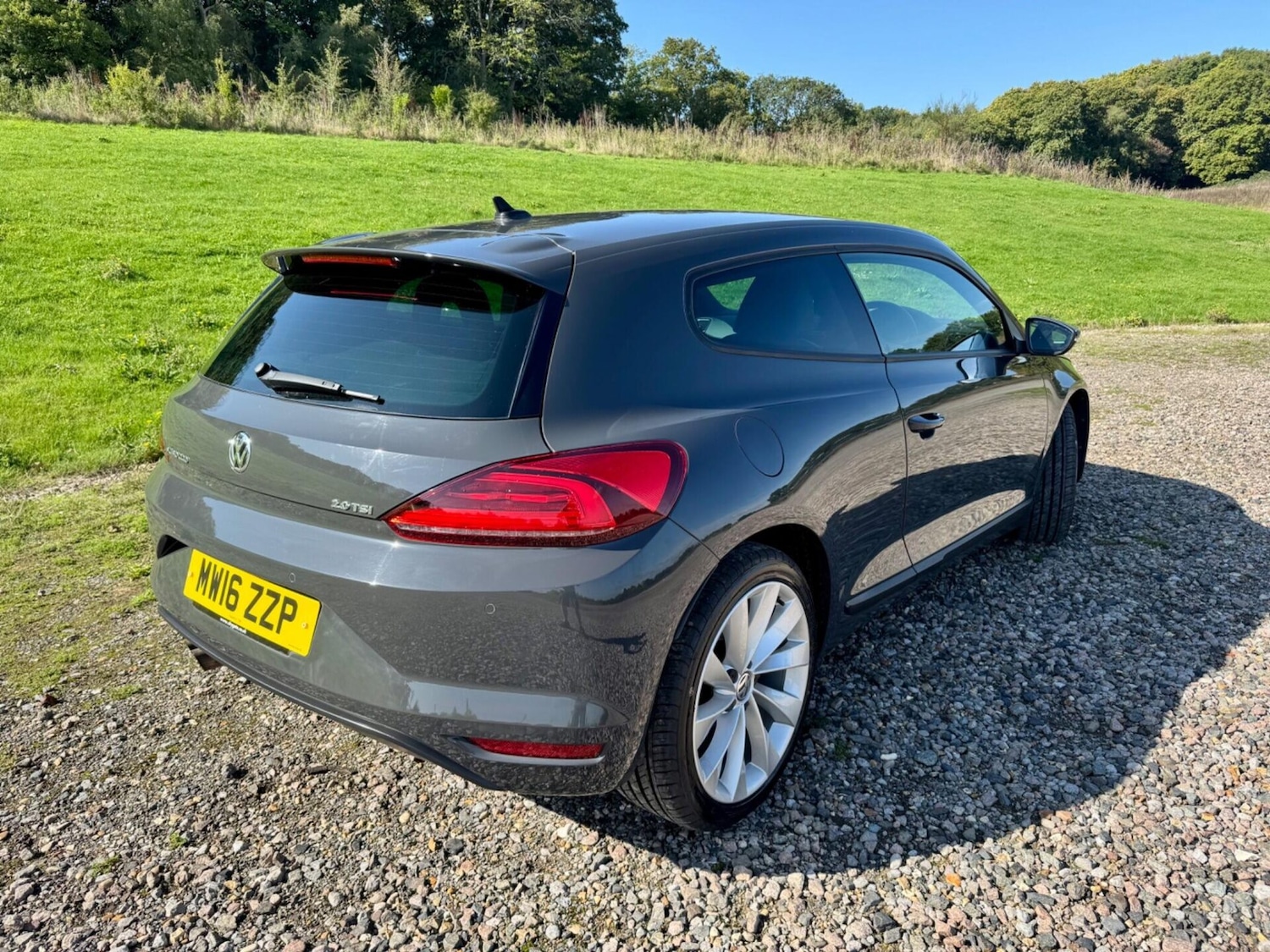 Used Volkswagen Scirocco 2016 for sale - 76716030: Photo 3