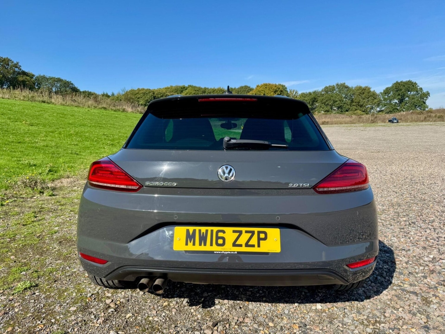 Used Volkswagen Scirocco 2016 for sale - 76716030: Photo 4