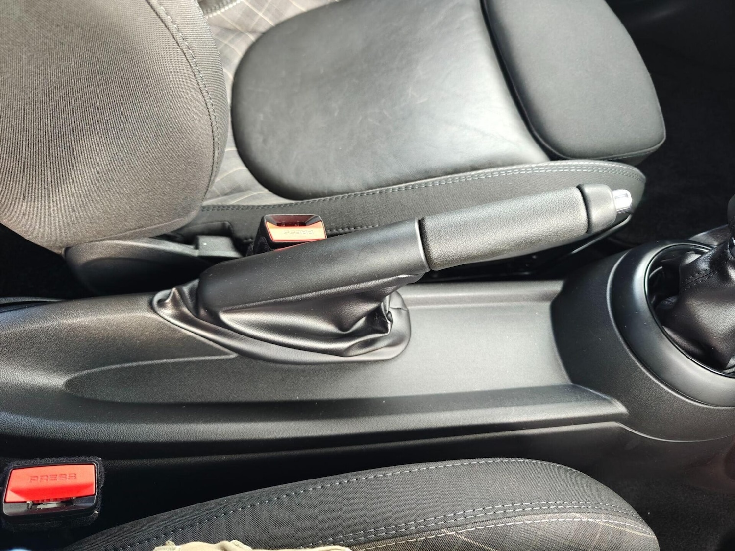 Used Volkswagen T-Roc 2021 for sale - 76716017: Photo 39