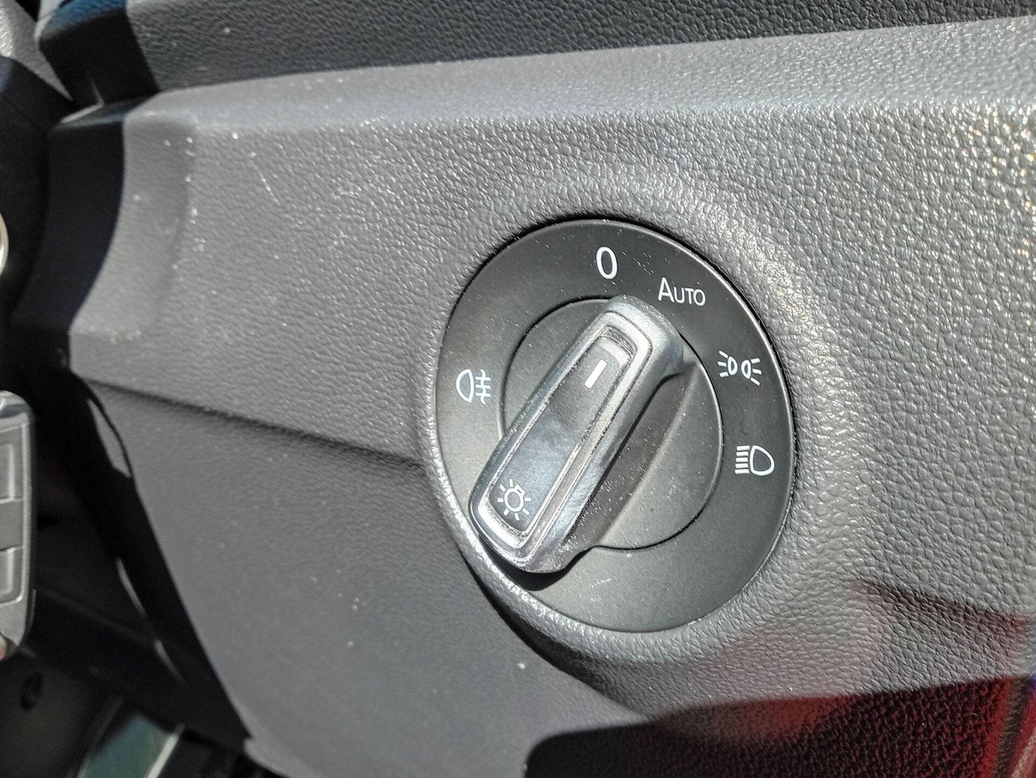 Used Volkswagen T-Roc 2021 for sale - 76716017: Photo 51