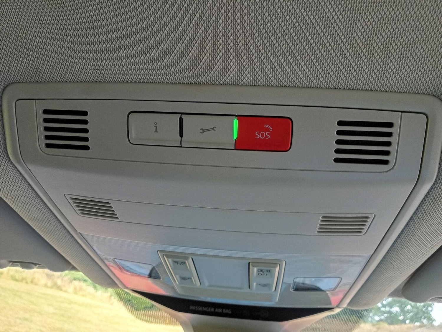 Used Volkswagen T-Roc 2021 for sale - 76716017: Photo 76