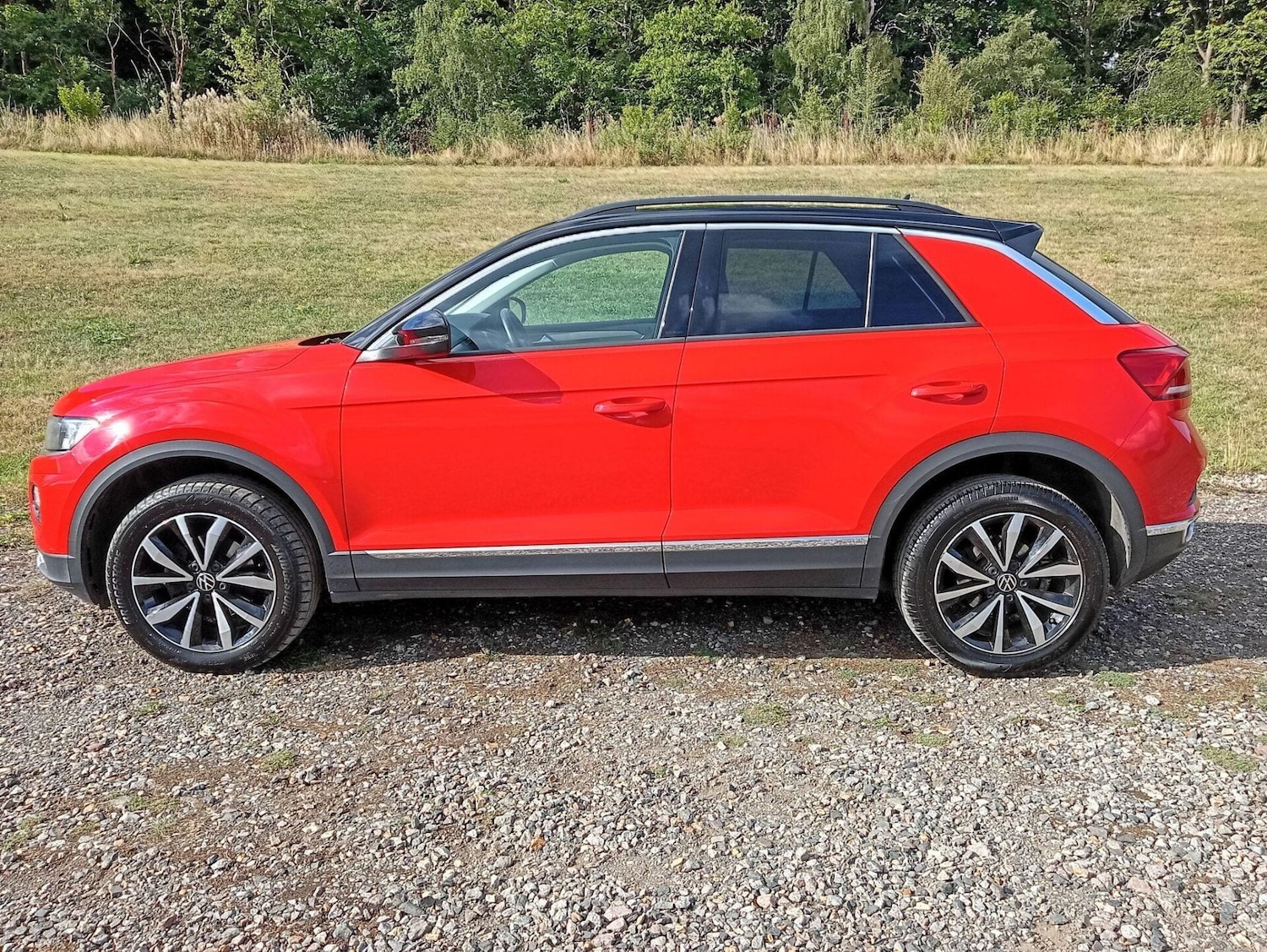 Used Volkswagen T-Roc 2021 for sale - 76716017: Photo 8