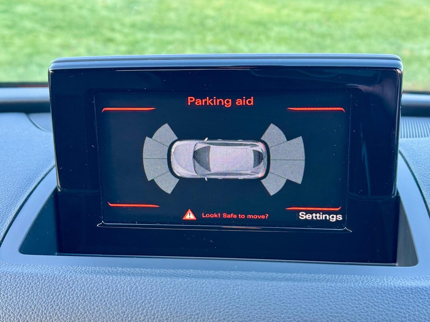 Used Audi Q3 2018 for sale - 76716045: Photo 35