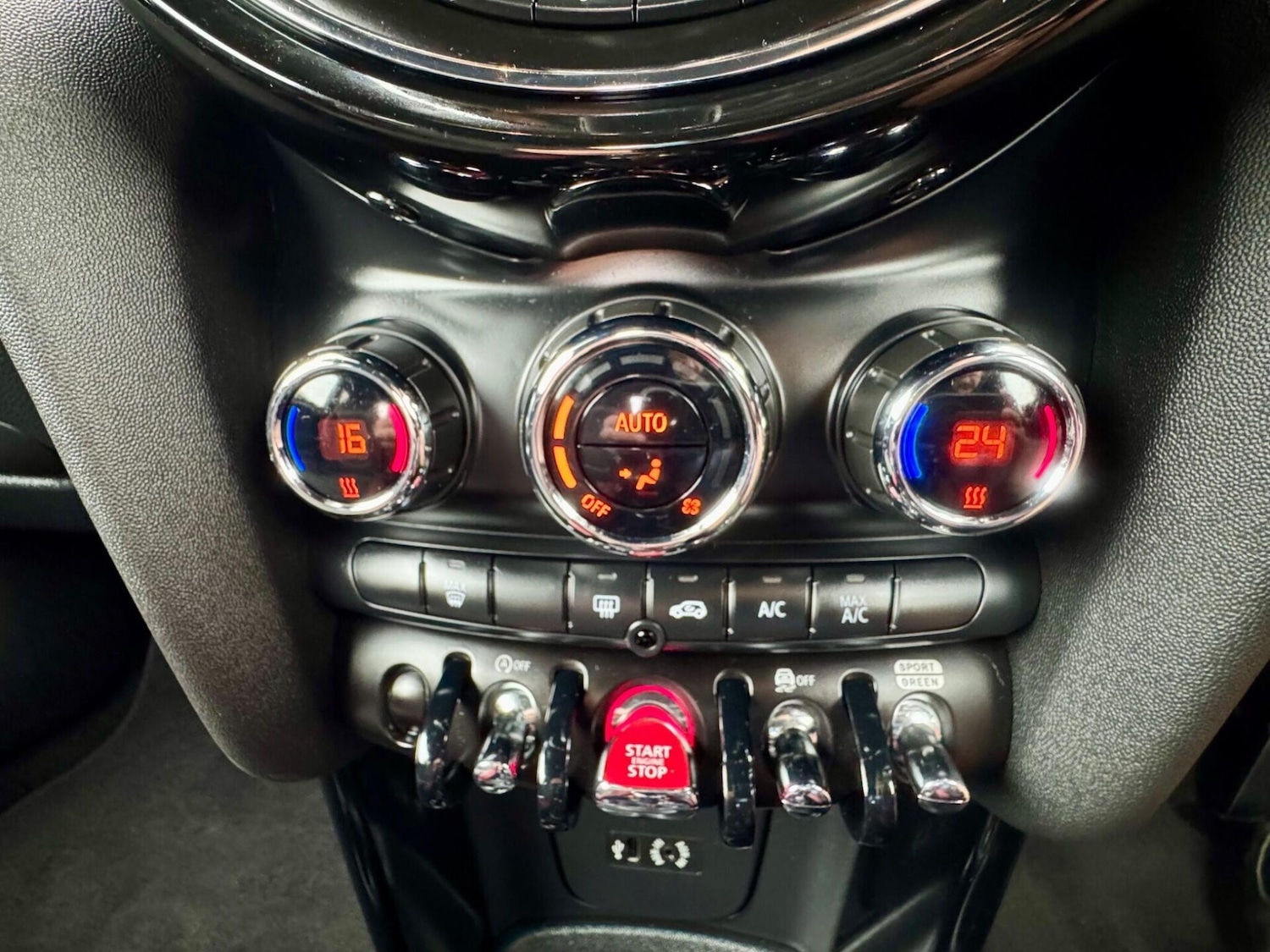 Used MINI Hatch 2017 for sale - 76716026: Photo 41