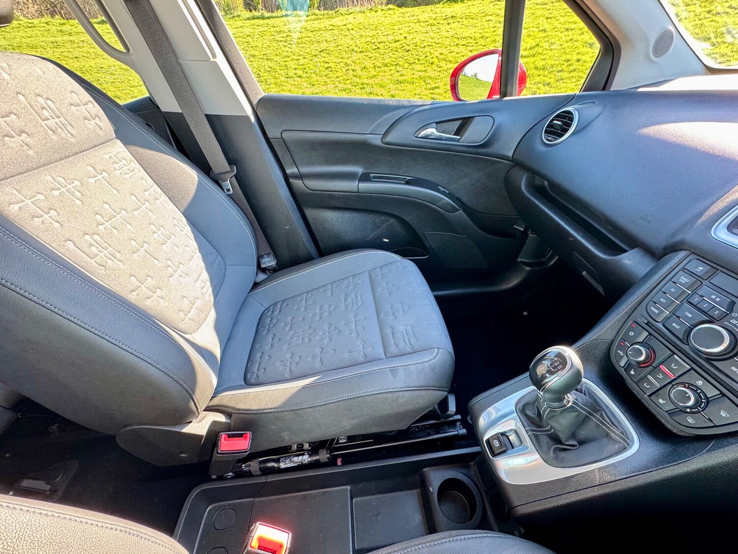 Used Vauxhall Meriva 2016 for sale - 78162306: Photo 34