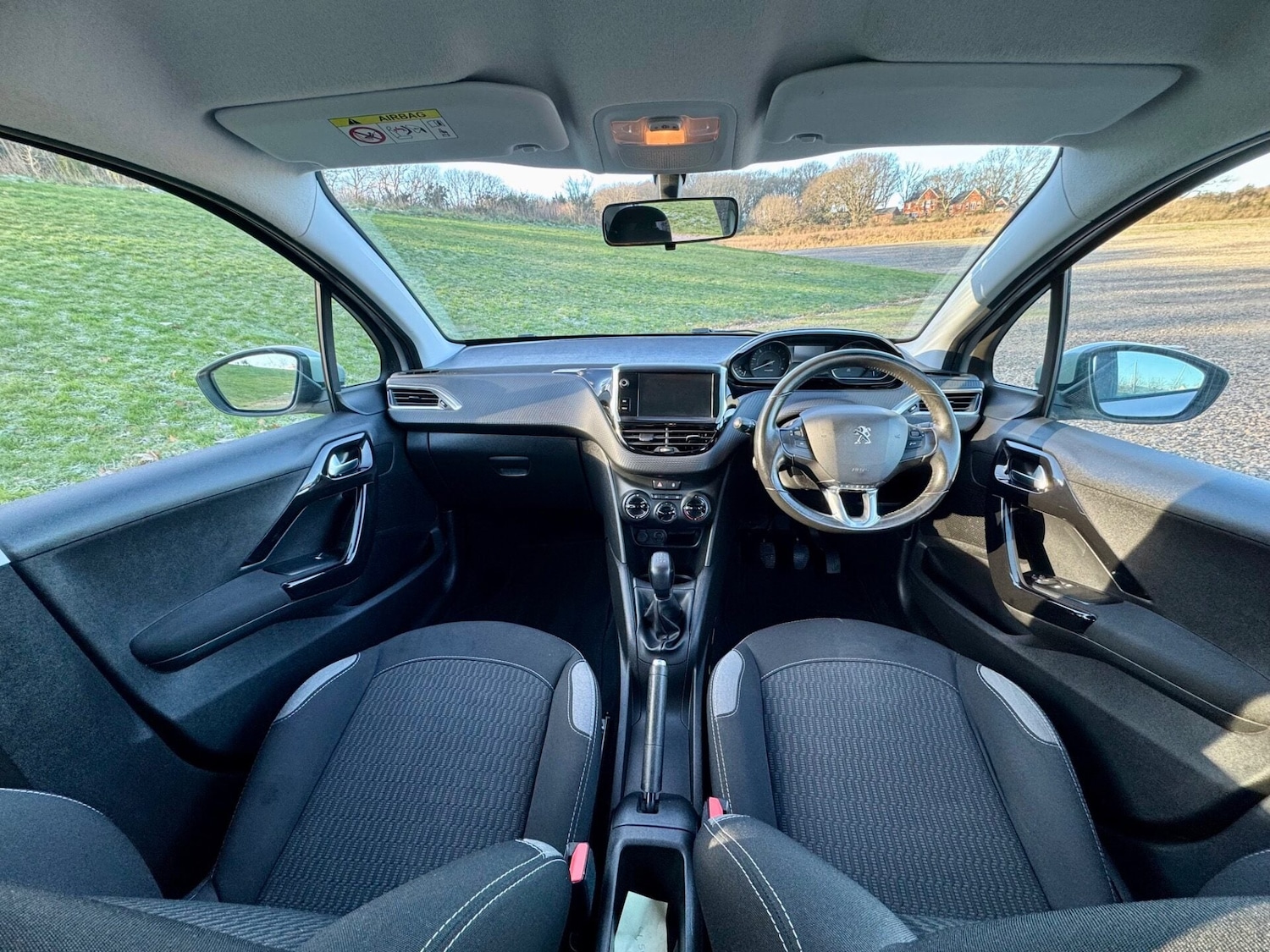 Used Peugeot 208 2016 for sale - 77249769: Photo 17