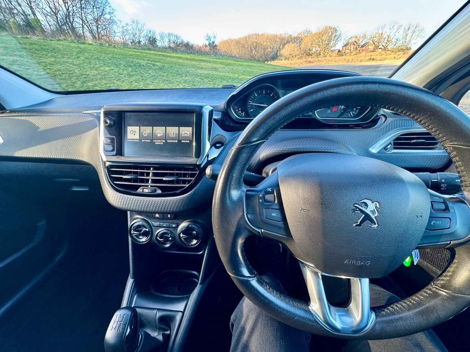 Used Peugeot 208 2016 for sale - 77249769: Photo 18