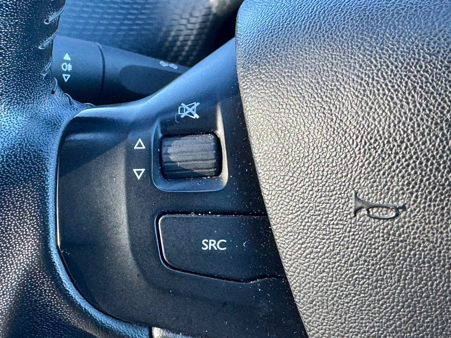 Used Peugeot 208 2016 for sale - 77249769: Photo 19