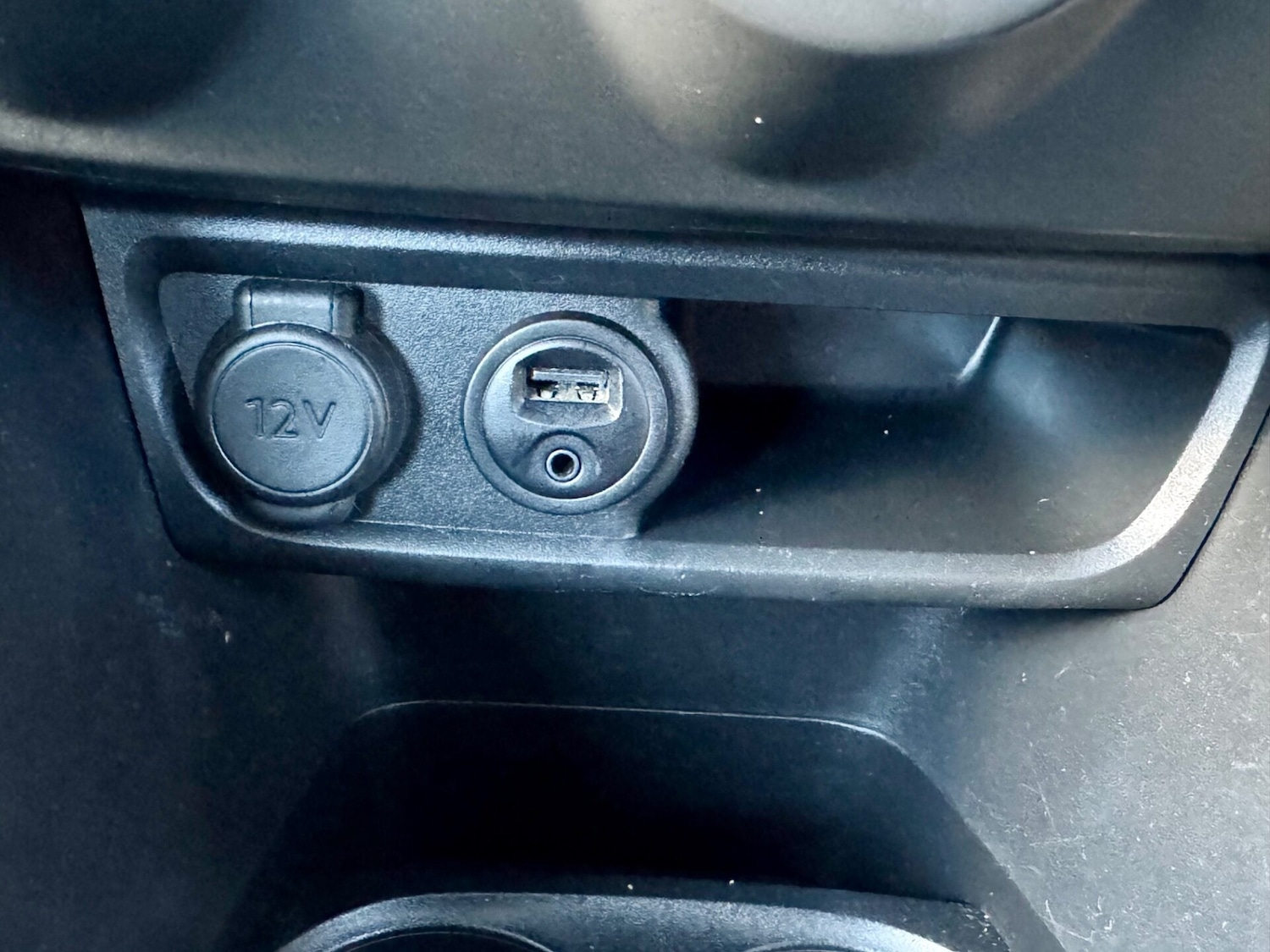 Used Peugeot 208 2016 for sale - 77249769: Photo 30