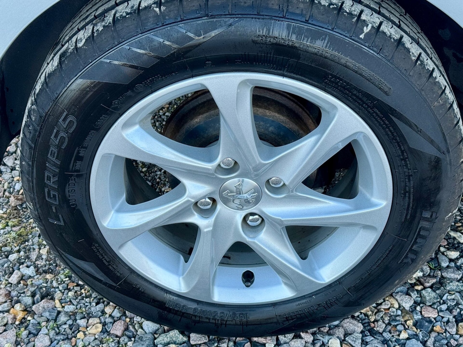 Used Peugeot 208 2016 for sale - 77249769: Photo 41