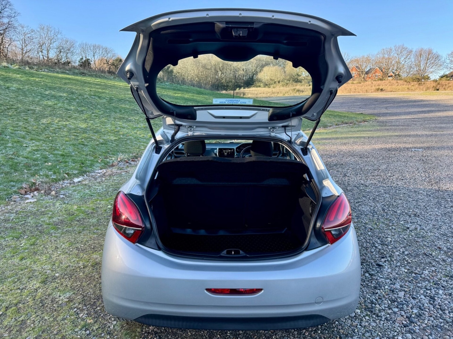 Used Peugeot 208 2016 for sale - 77249769: Photo 48