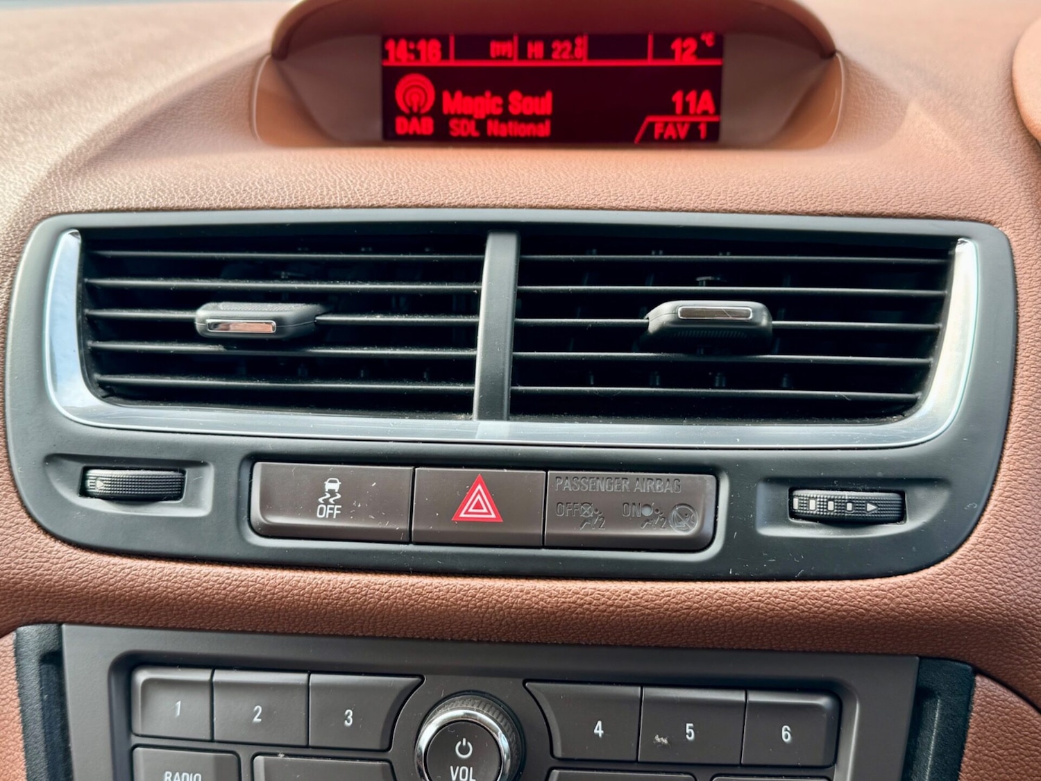 Used Vauxhall Mokka 2016 for sale - 77820352: Photo 27