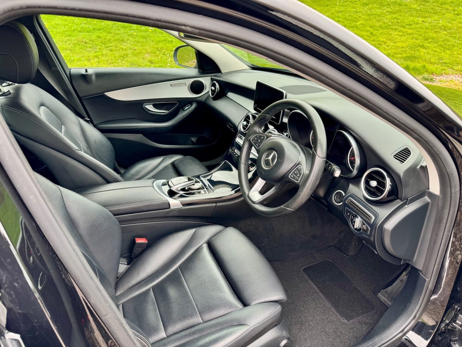 Used Mercedes-Benz C Class 2016 for sale - 78162301: Photo 15