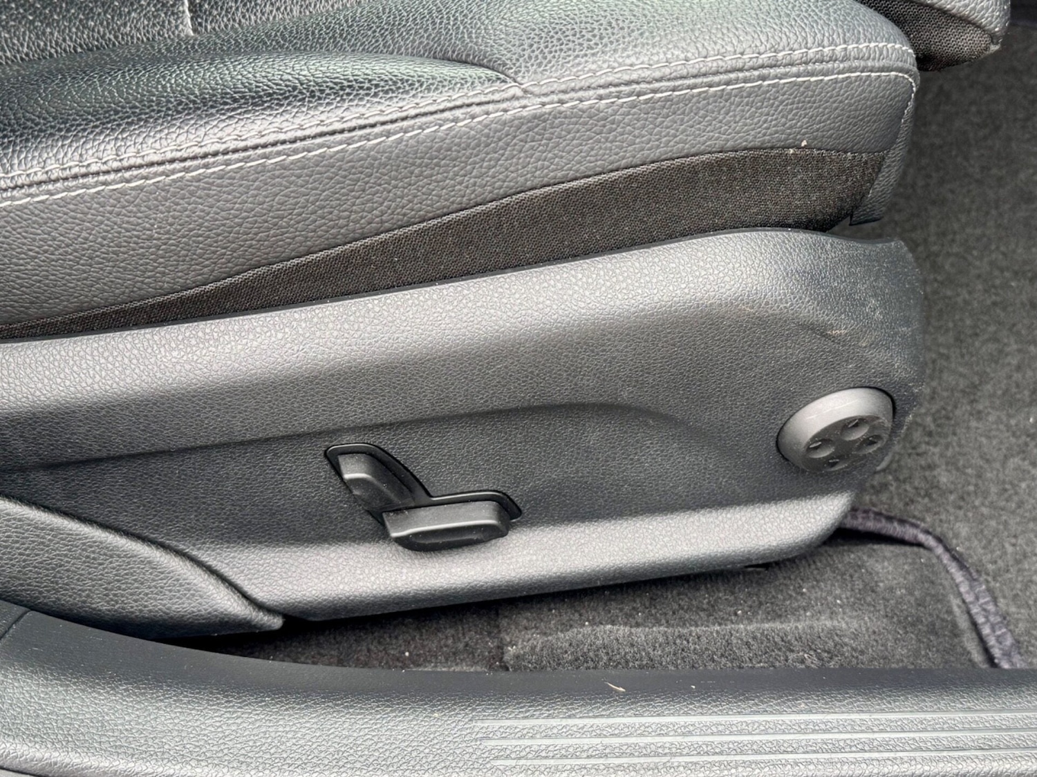 Used Mercedes-Benz C Class 2016 for sale - 78162301: Photo 18