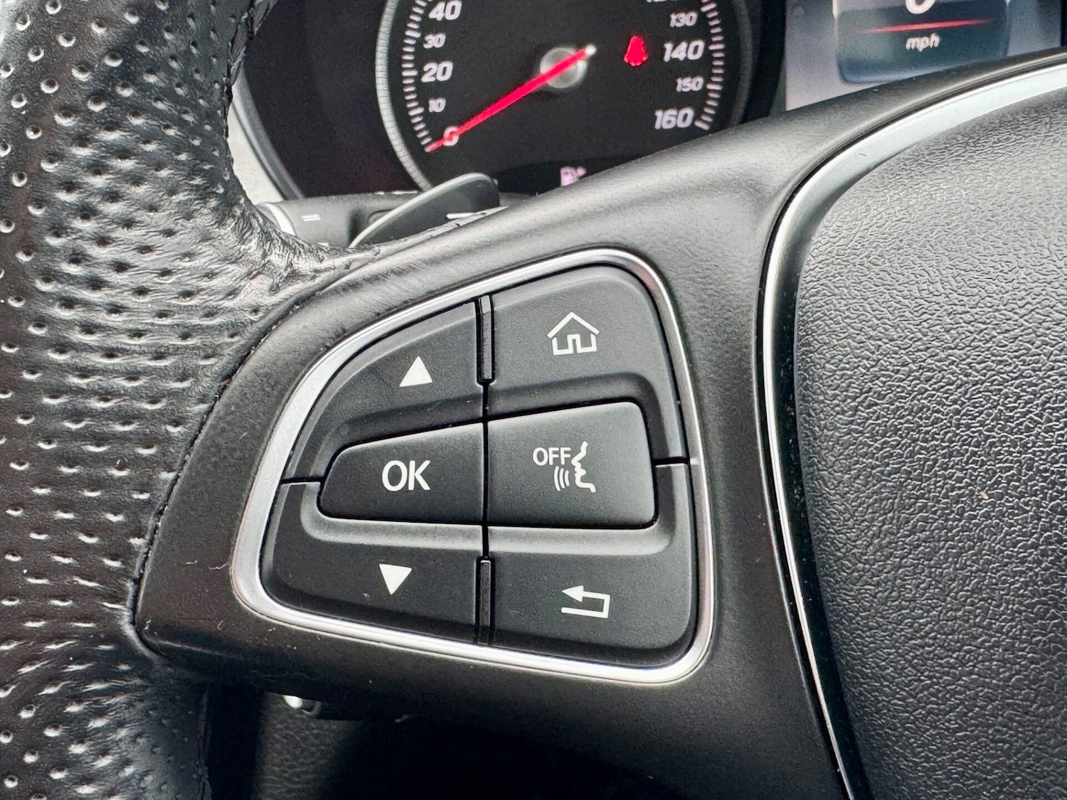 Used Mercedes-Benz C Class 2016 for sale - 78162301: Photo 24