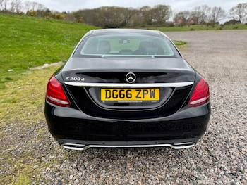 Used Mercedes-Benz C Class 2016 for sale - 78162301: Photo