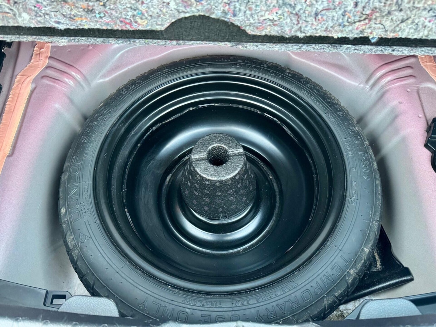 Used Toyota Yaris 2017 for sale - 76716041: Photo 45