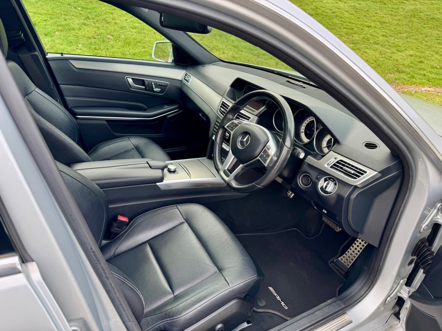 Used Mercedes-Benz E Class 2015 for sale - 77543722: Photo 17