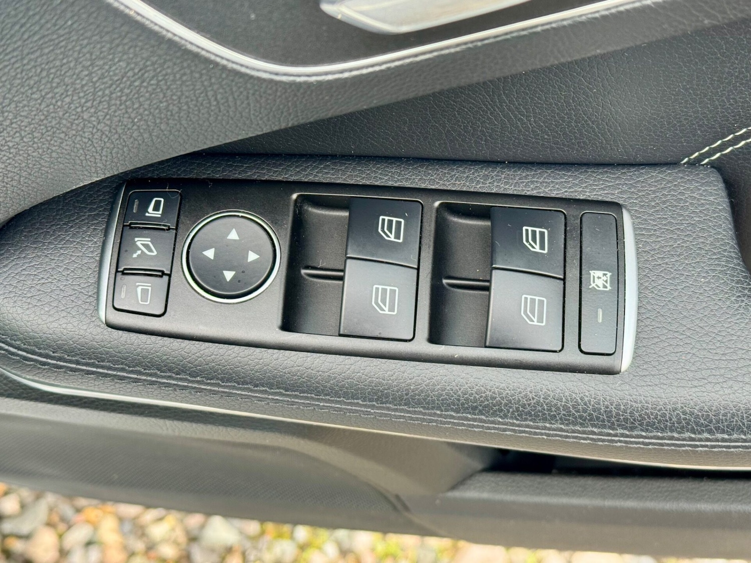 Used Mercedes-Benz E Class 2015 for sale - 77543722: Photo 22